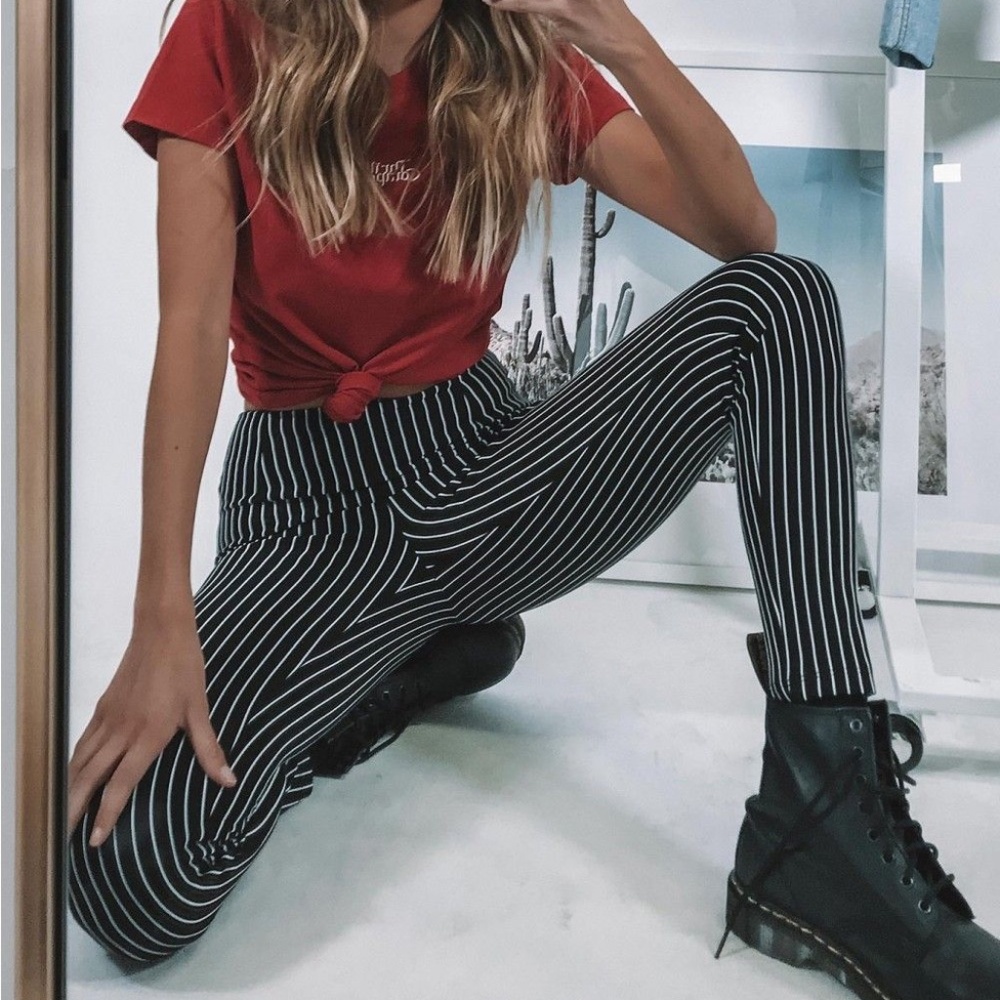 *SOLD OUT* Princess Polly Moss Pants in Black